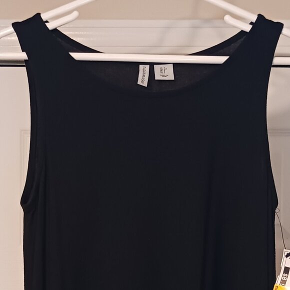 #212 3/$18 - Paraphrase Black Tank Top Size S - Picture 6 of 6